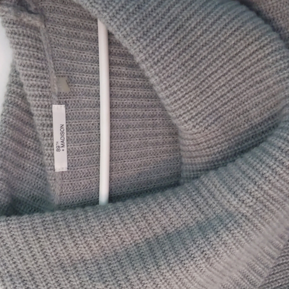 Large Grey Cowl Neck Sweater - Picture 2 of 4